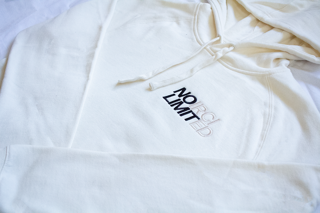 No Limit Hoodie Creme